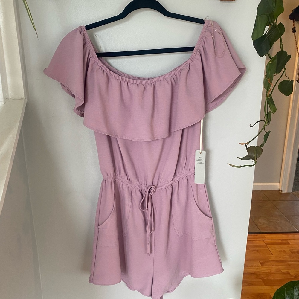NWT Super Cute and Flattering Romper